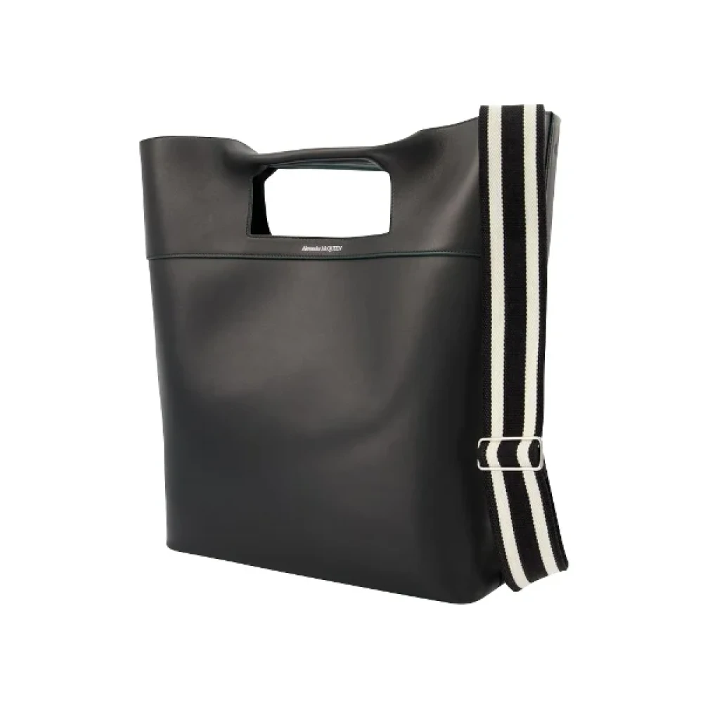 alexander mcqueen Leather handbags Black Dames