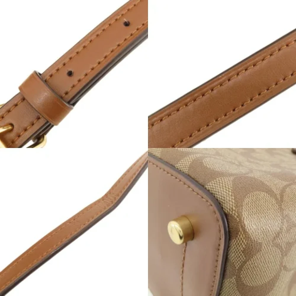 Coach Pre-owned Plastic totes Beige Dames