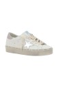 sneakers-etoilees-en-cuir-elegant