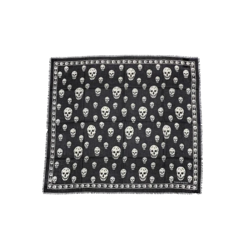 Alexander McQueen Pre-owned Silk scarves Black Dames