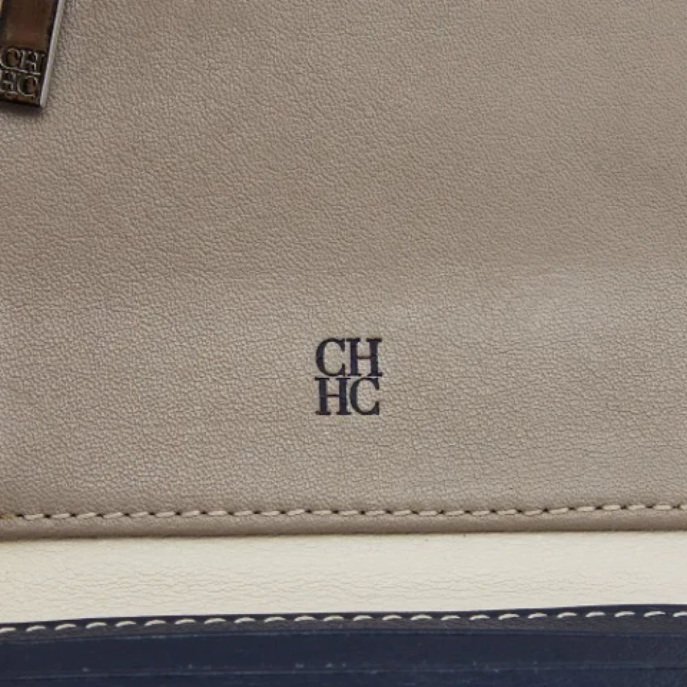 Carolina Herrera Pre-owned Leather wallets Gray Dames