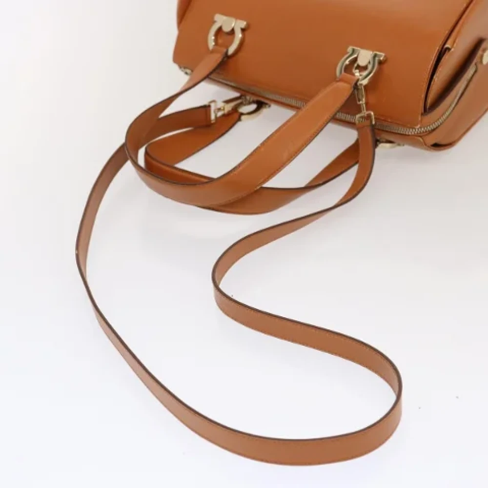 Salvatore Ferragamo Pre-owned Leather handbags Brown Dames
