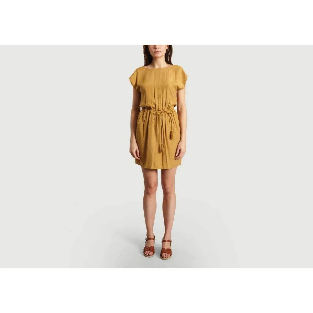 Sessun Honing Jacquard Jurk met Elastische Tailleband Yellow Dames