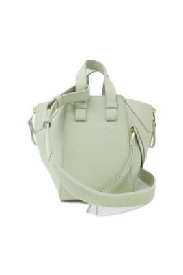 pre-owned-leather-handbags