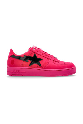 sports-shoes-with-logo