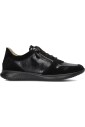 lage-zwarte-sneakers