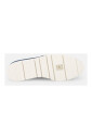 sneakers-bleues-a-franges-et-pompons
