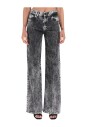 wide-leg-jeans-model-amber