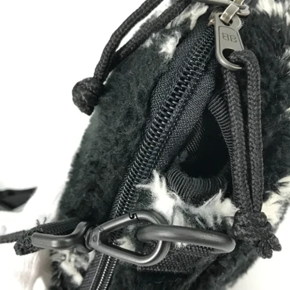 Balenciaga Vintage Pre-owned Fabric shoulder-bags Black Dames