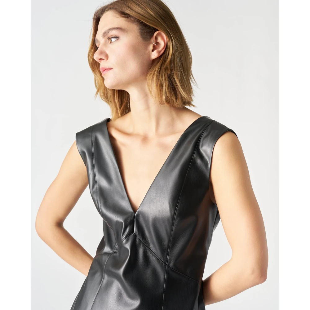 Jucca Eco-lederen Jurk met Dubbele Halslijn Black Dames