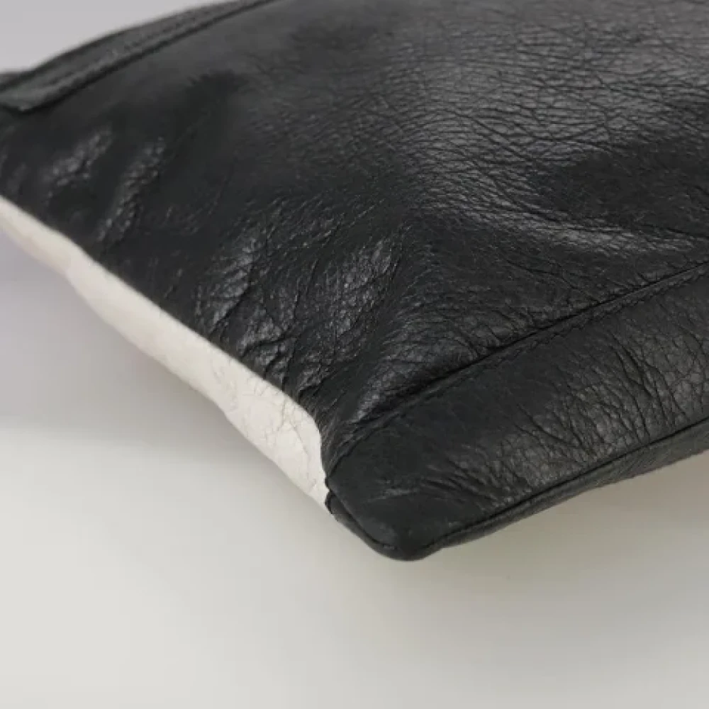Balenciaga Vintage Pre-owned Leather clutches Black Dames