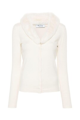beige-knit-cardigan-with-faux-fur-collar