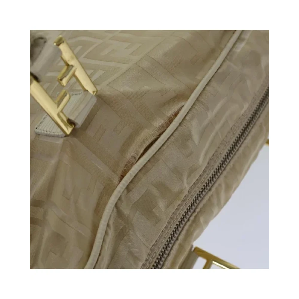Fendi Vintage Pre-owned Nylon handbags Beige Dames