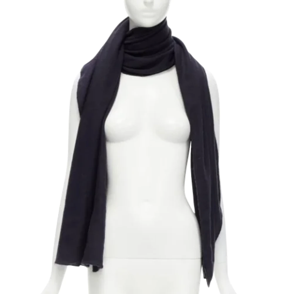 Armani Pre-owned Cashmere scarves Black Dames