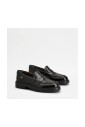 mocassin-en-cuir-noir-semelle-en-caoutchouc
