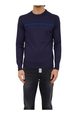 blue-shirt-stylish-casual-fashion