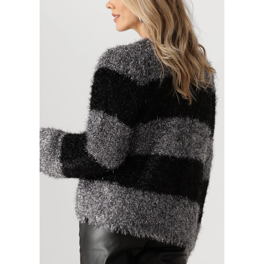 Nukus Zilveren Vest met Subtiele Glans Gray Dames