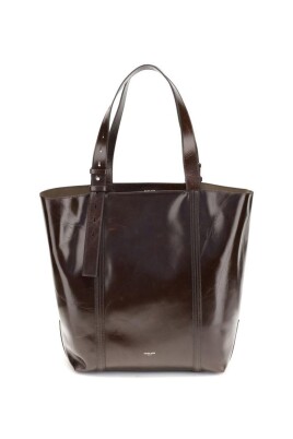chic-leather-tote-bag-with-logo