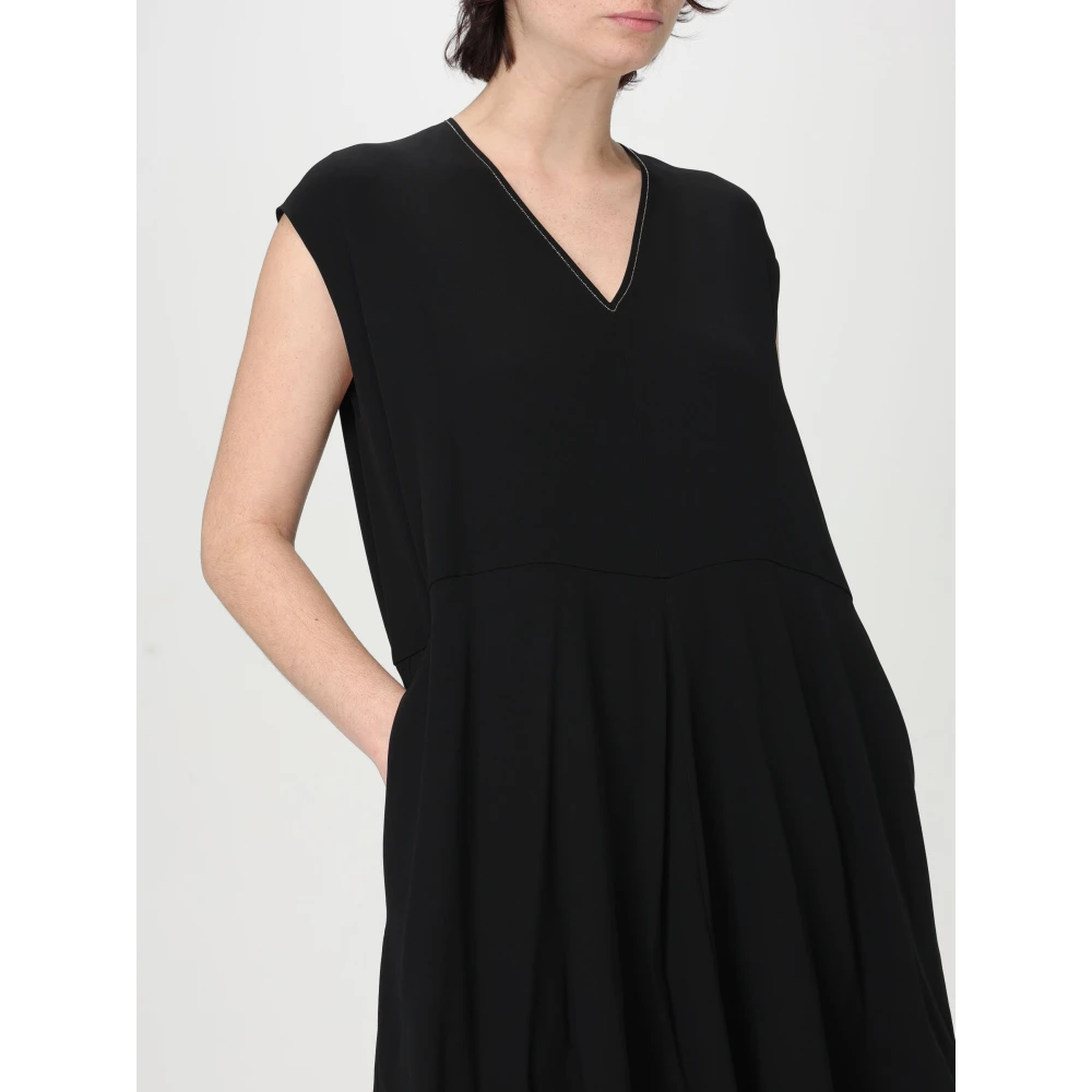 Fabiana Filippi Elegante Zwarte Jurk voor Vrouwen Black Dames