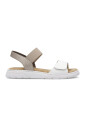 witte-open-platte-sandalen