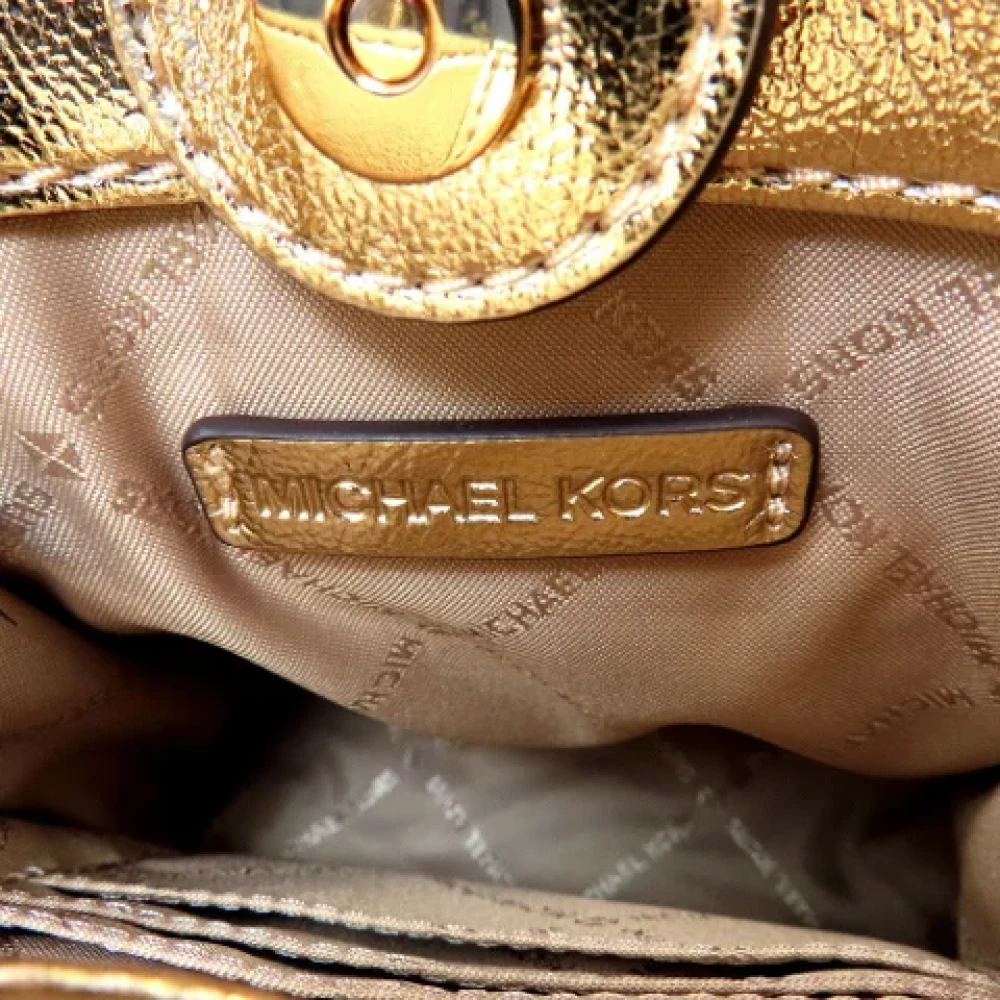 Michael Kors Pre-owned Plastic handbags Yellow Dames