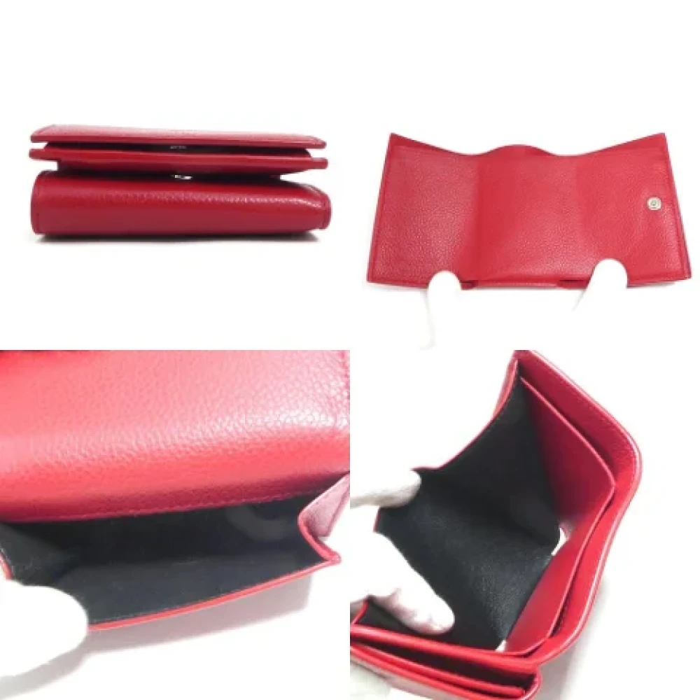 Saint Laurent Vintage Pre-owned Leather wallets Red Dames