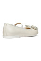chaussures-ballerines-blanches-pour-filles
