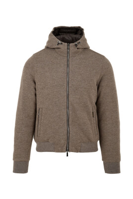 quilted-beige-coat-with-zip-closure