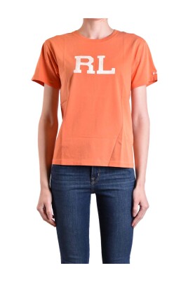 stilfulde-t-shirts-til-maend-og-kvinder