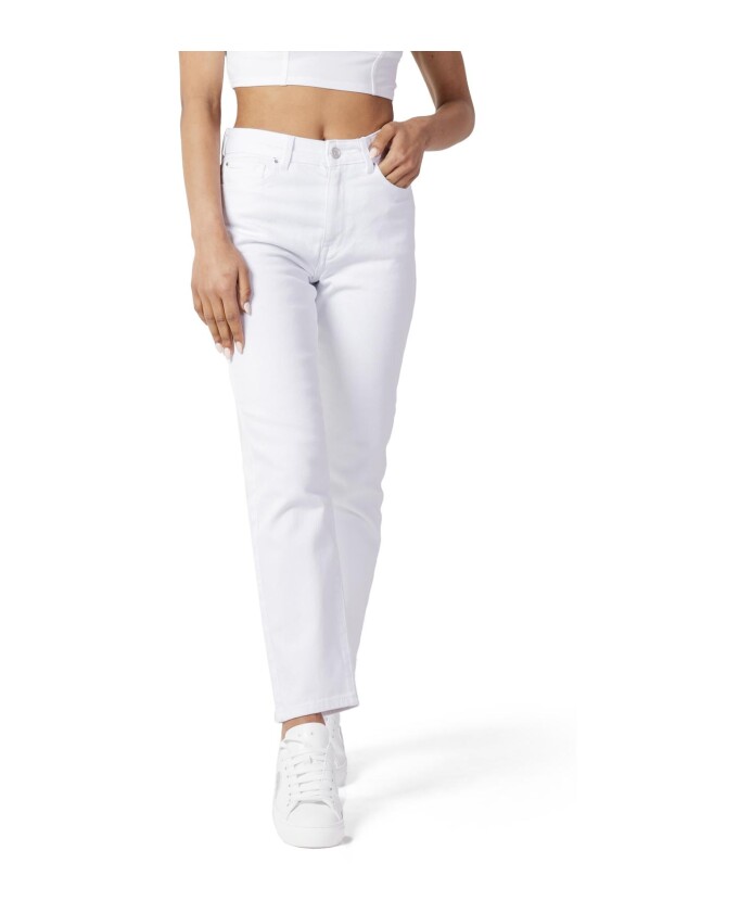 white-carrie-life-straight-jeans