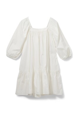 feminine-dress-with-puff-sleeves