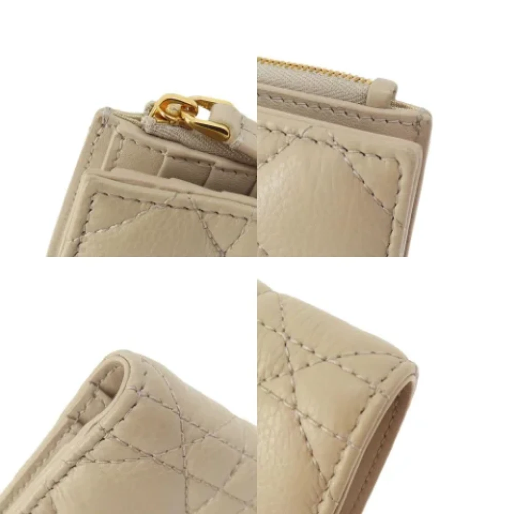 Dior Vintage Pre-owned Leather wallets Beige Dames