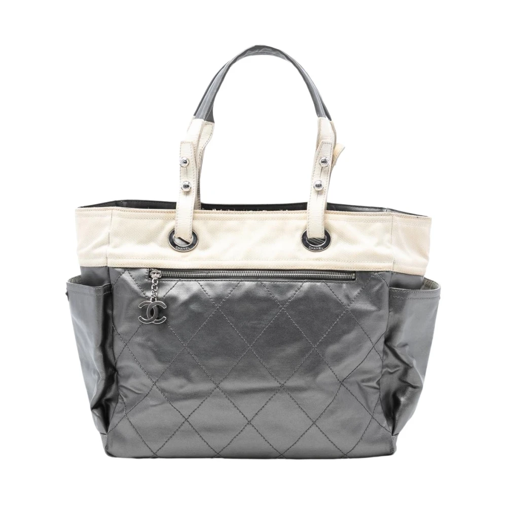 Chanel Vintage Women's Gray Pre-Owned Quilted Tote Bag