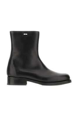 classic-leather-boots-for-men