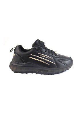 womens-sneakers-black