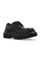 chaussures-en-cuir
