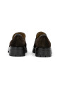 mocassins-en-daim-a-semelle-crantee
