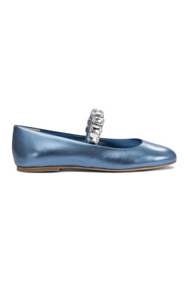 light-blue-leather-ballerinas-elegant-design