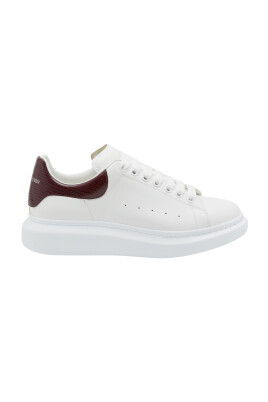 white-sneakers-with-stamped-lizard-print