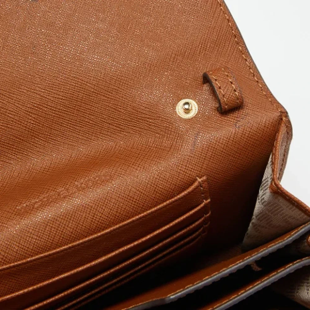 Michael Kors Pre-owned Leather wallets Brown Dames