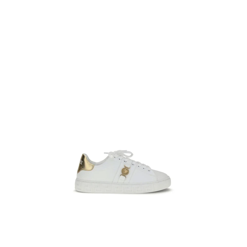 Versace Sneakers met Griekse Sleutelzool en Gouden Details Dames Schoenen Wit