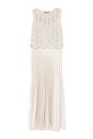robe-beige-en-tricot-a-col-rond