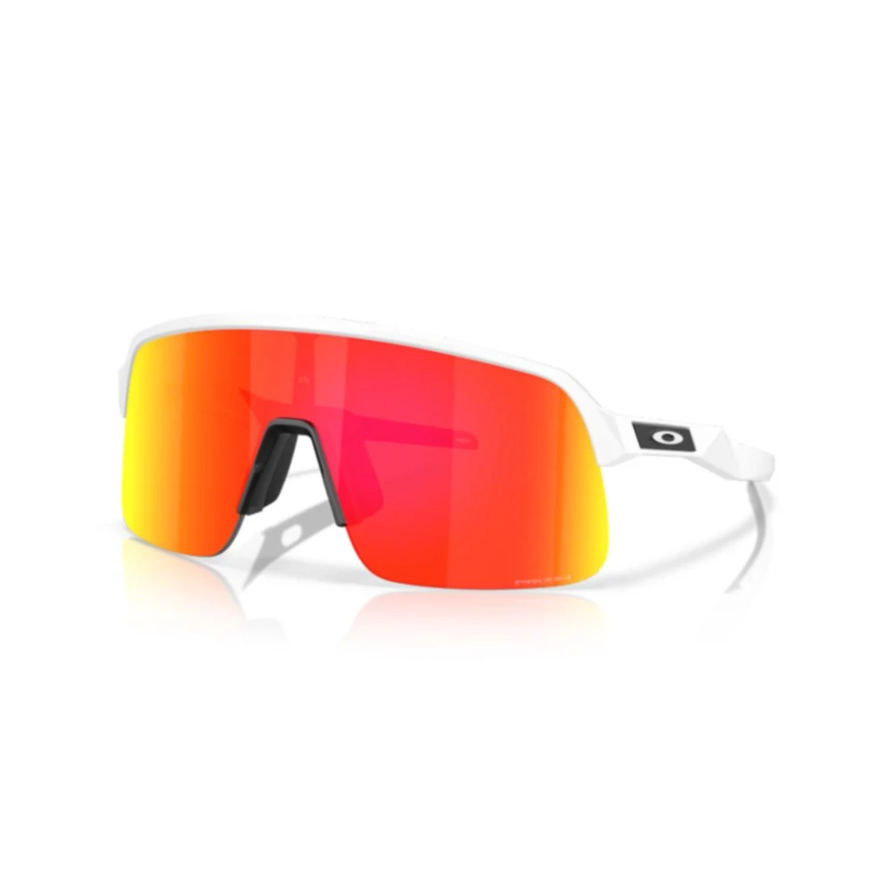 Oakley Unisex Sporty Sunglasses For Outdoor Activities