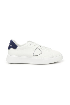 sneakers-blanches-avec-semelle-en-mousse-a-memoire