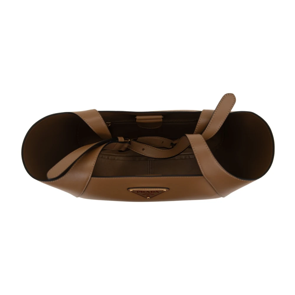Prada Leren handtas met magnetische knoop Beige Dames