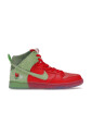 sb-dunk-high-pro-strawberry