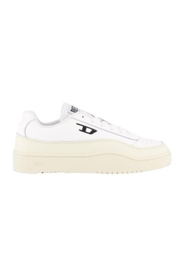 s-tracker-d-low-sneakers