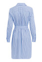 robe-a-rayures-avec-taille-cintree