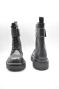 chaussures-a-lacets-noires-pour-femmes