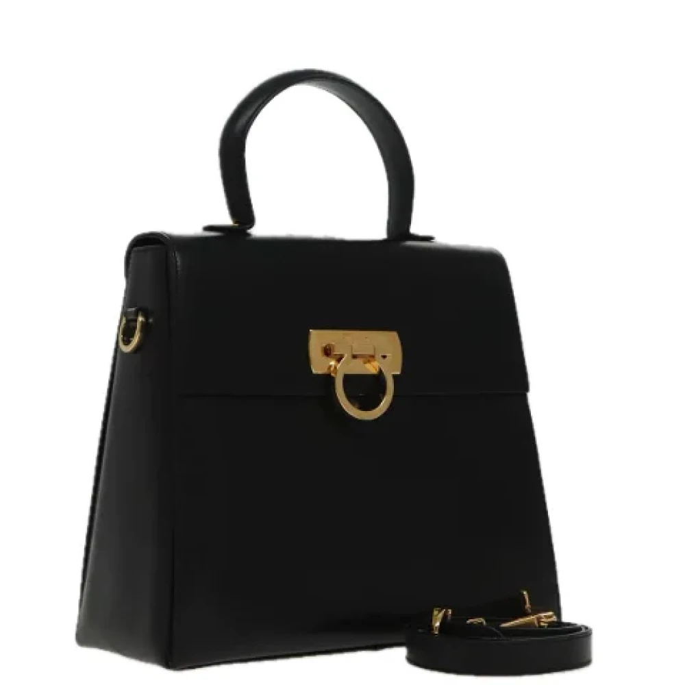 Salvatore Ferragamo Pre-owned Leather handbags Black Dames
